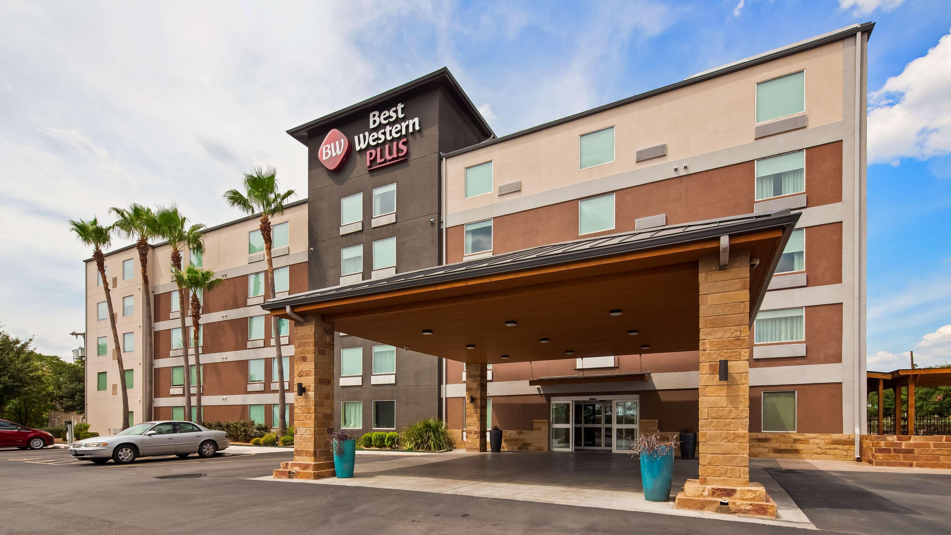 Best Western Plus Madison-Huntsville Hotel Exteriör bild